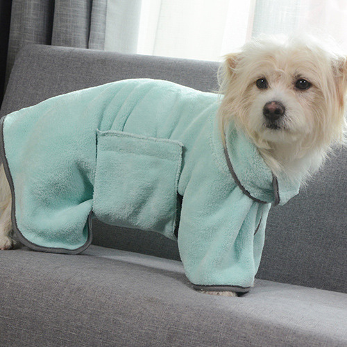 Quick-drying pet towel bathrobe for dogs and cats after bath time - Green